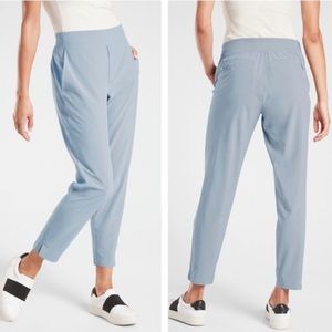 NWOT Athleta Brooklyn Ankle Pants Size 4P